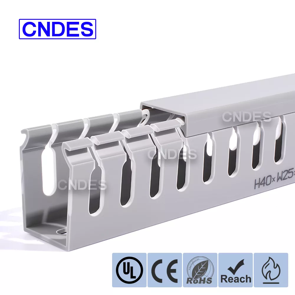 40×25 PVC inštalačný kanál