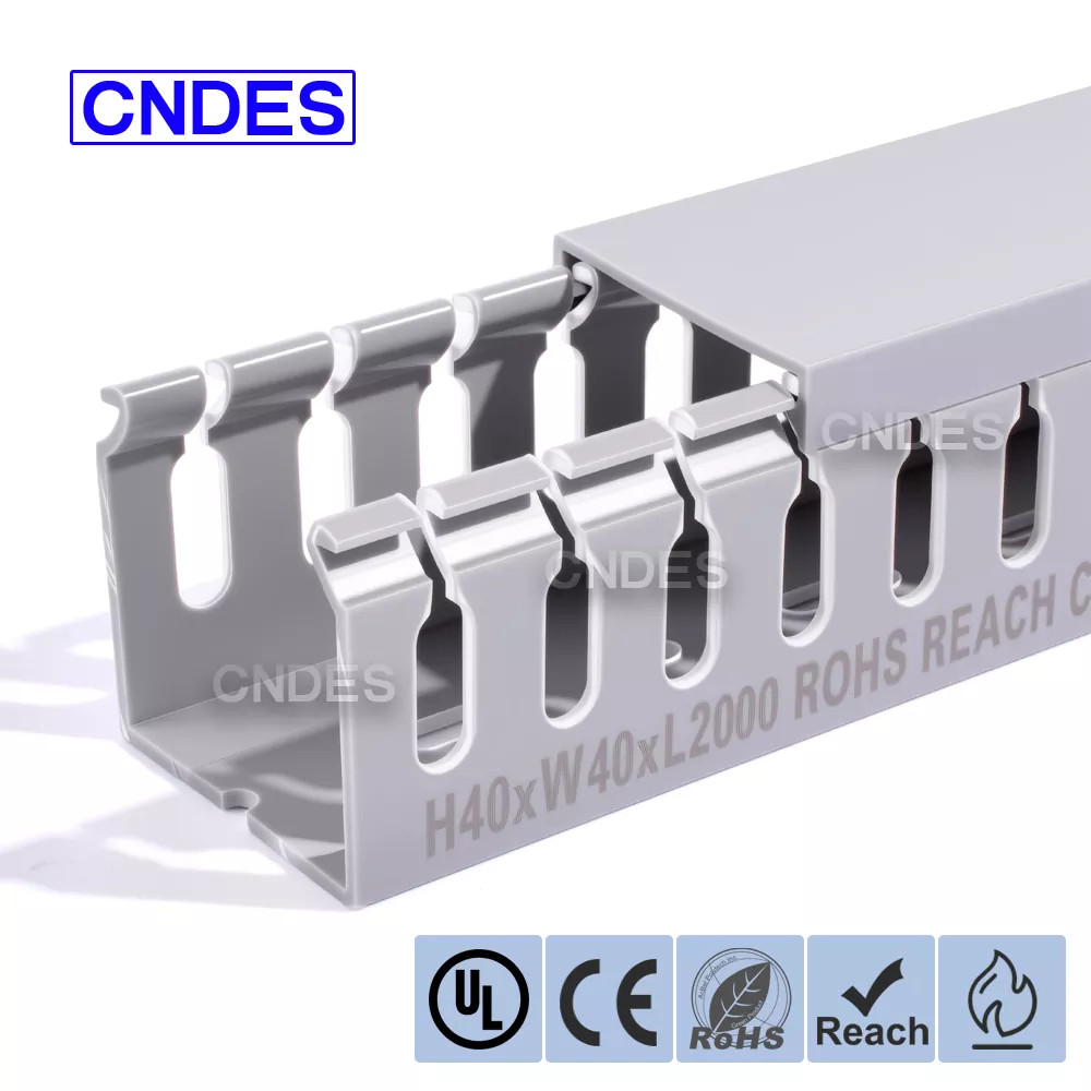 40×40 PVC káblový kanál s krytom