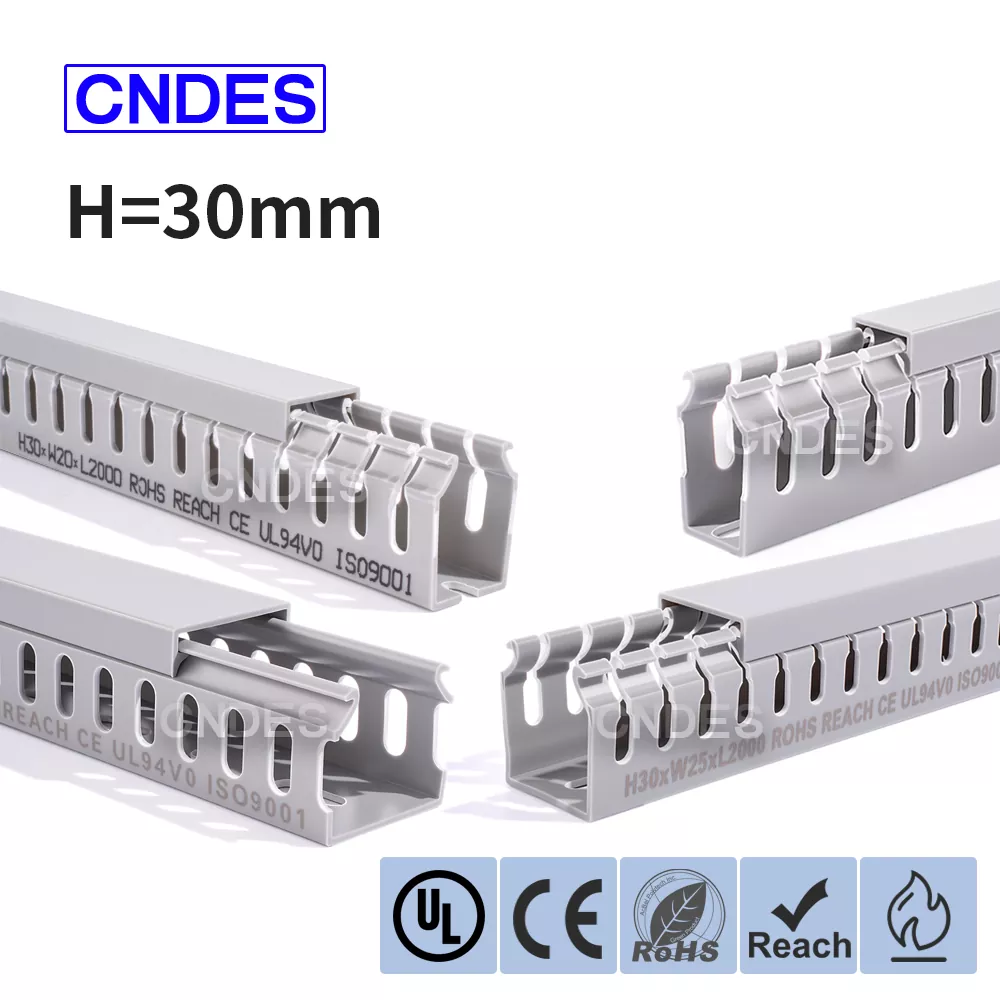 Kanál na vedenie káblov z PVC s výškou 30 mm